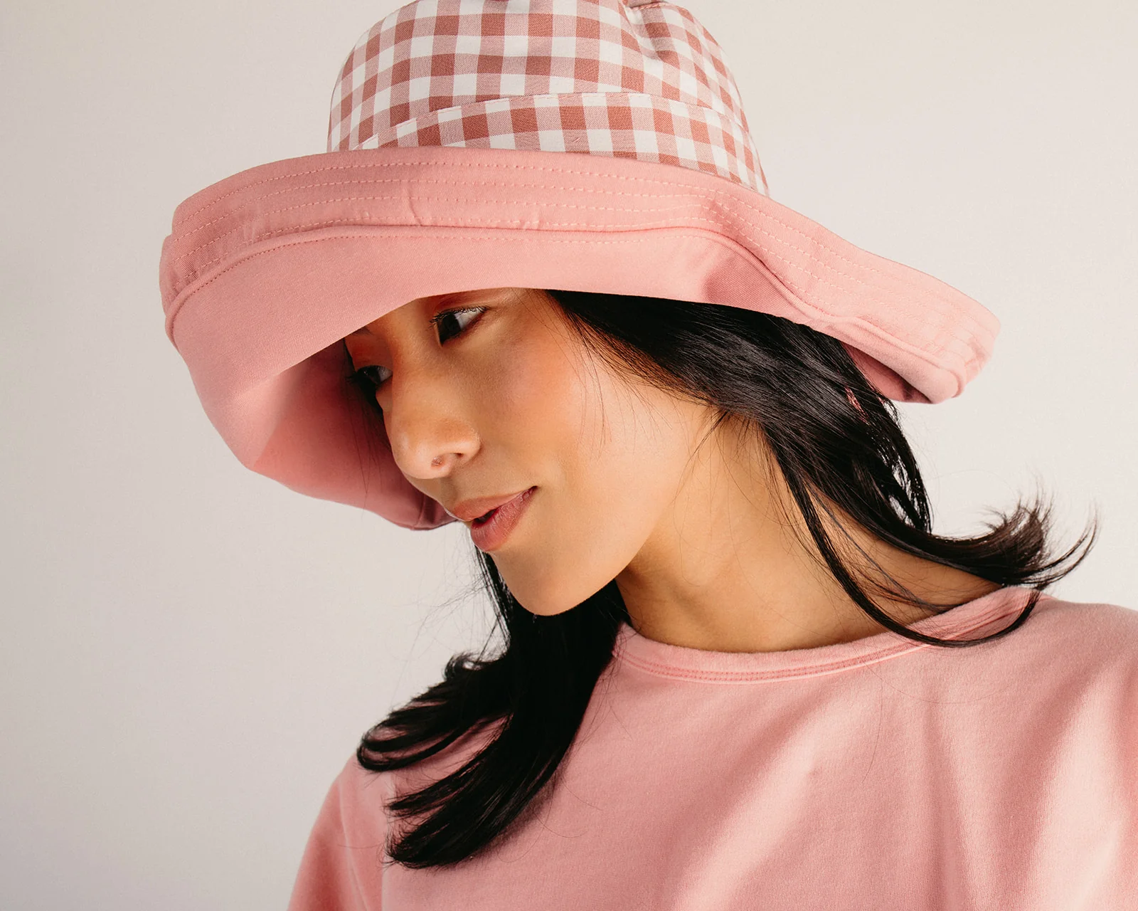 AK Brand: Women's Reversible Checkered Bucket Hat with Chin Strap - Image 4