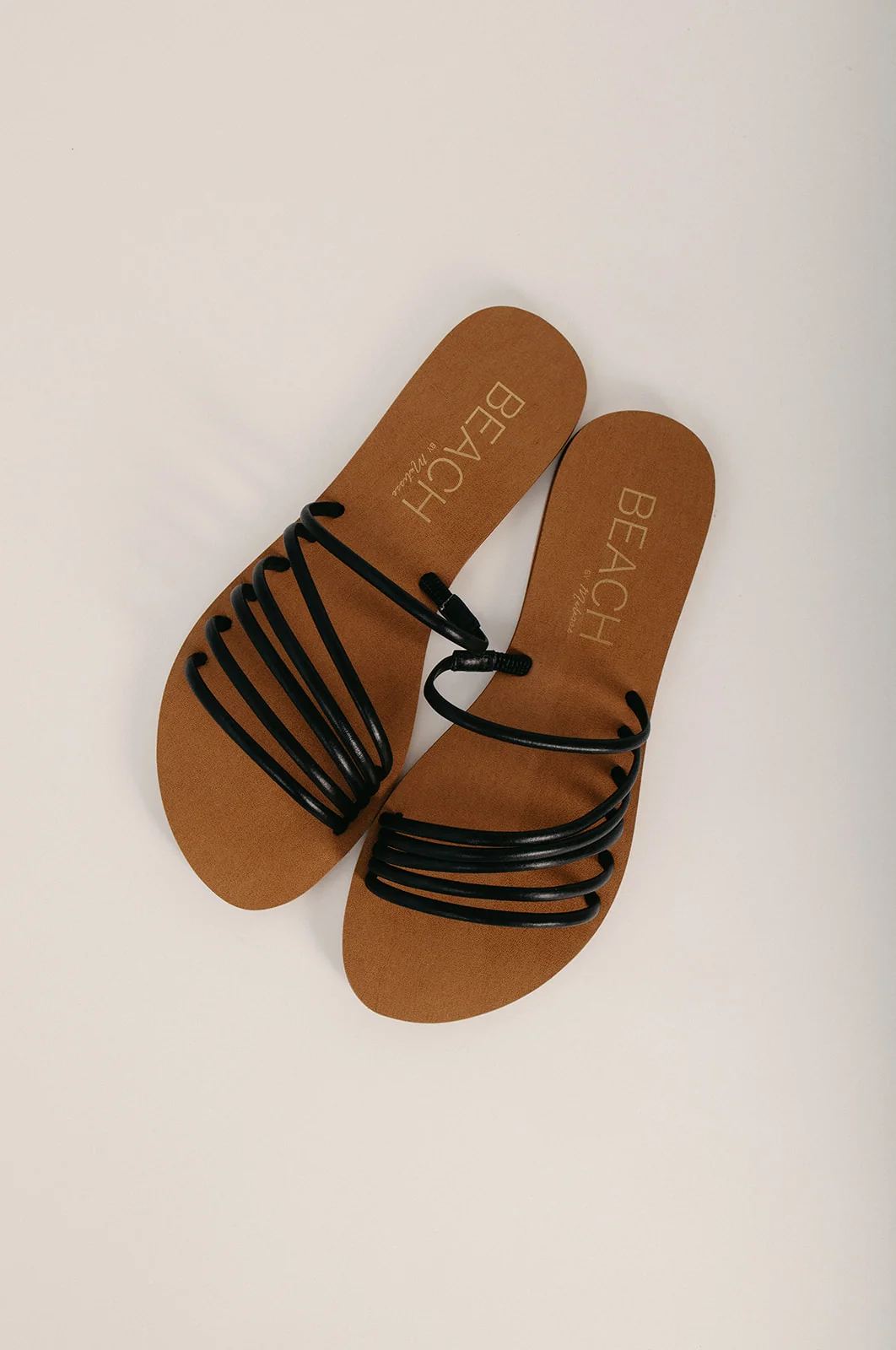 Matisse: Cali Slide Sandal in Black