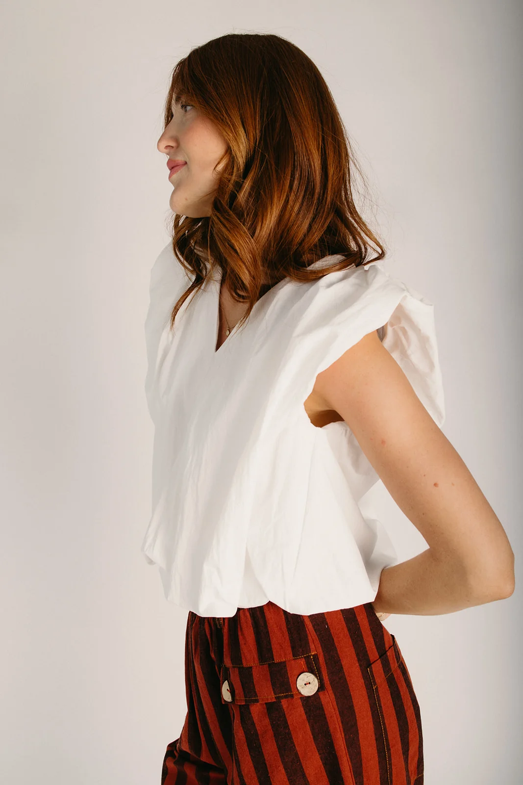 The Alaric Puff Sleeve V-Neck Blouse in Ivory - Image 6