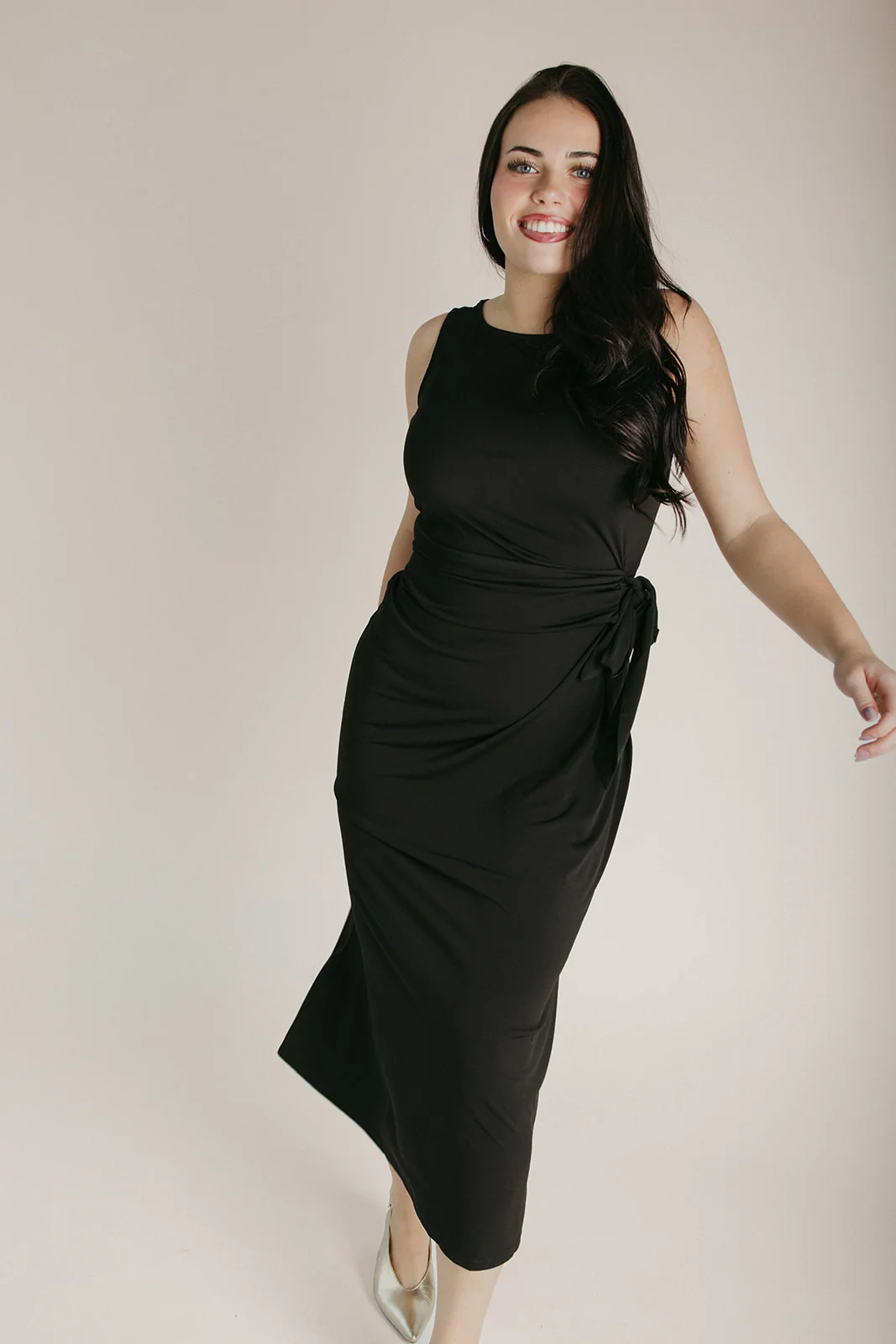 The Amary Draped Detail Midi Dress in Black - Image 5