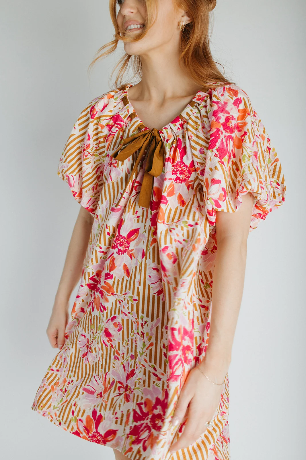 The Brinson Puff Sleeve Floral Dress in Pink + Taupe - Image 6