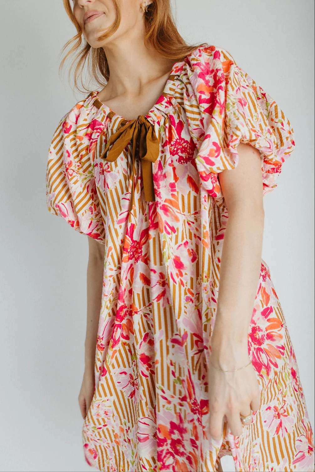 The Brinson Puff Sleeve Floral Dress in Pink + Taupe - Image 8