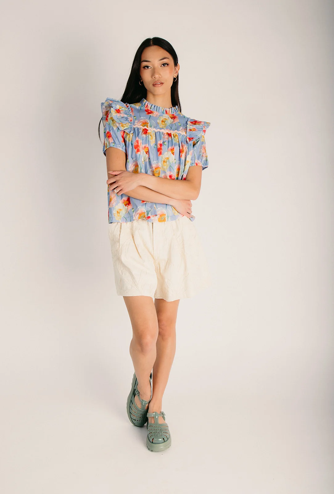 The Cascadia Embroidered Cotton Short in Buttercream - Image 3
