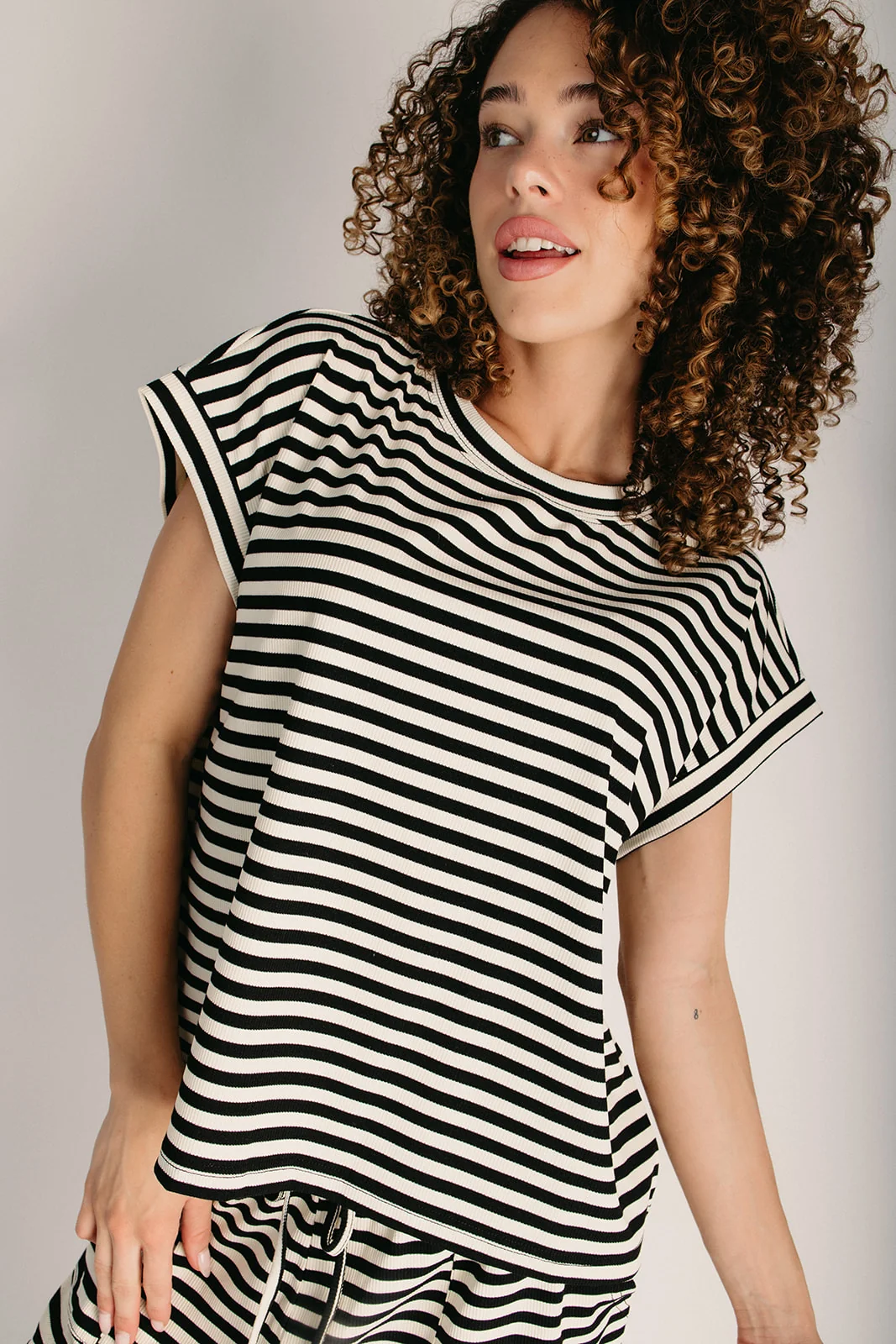 The Caywood Ribbed Top + Pant Set in Black + Cream - Image 2