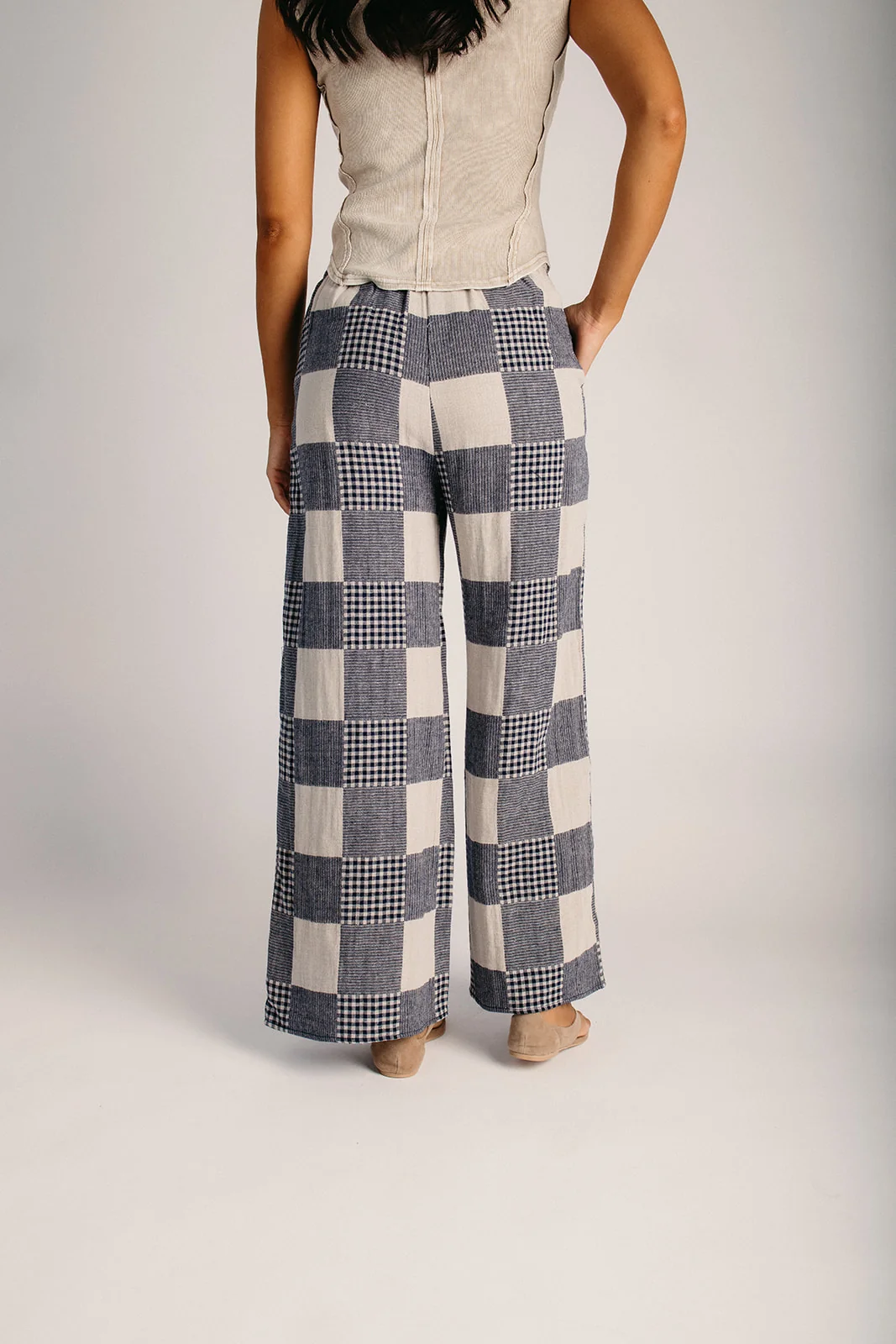 The Fairhaven Patch Detail Pant in Navy - Image 2