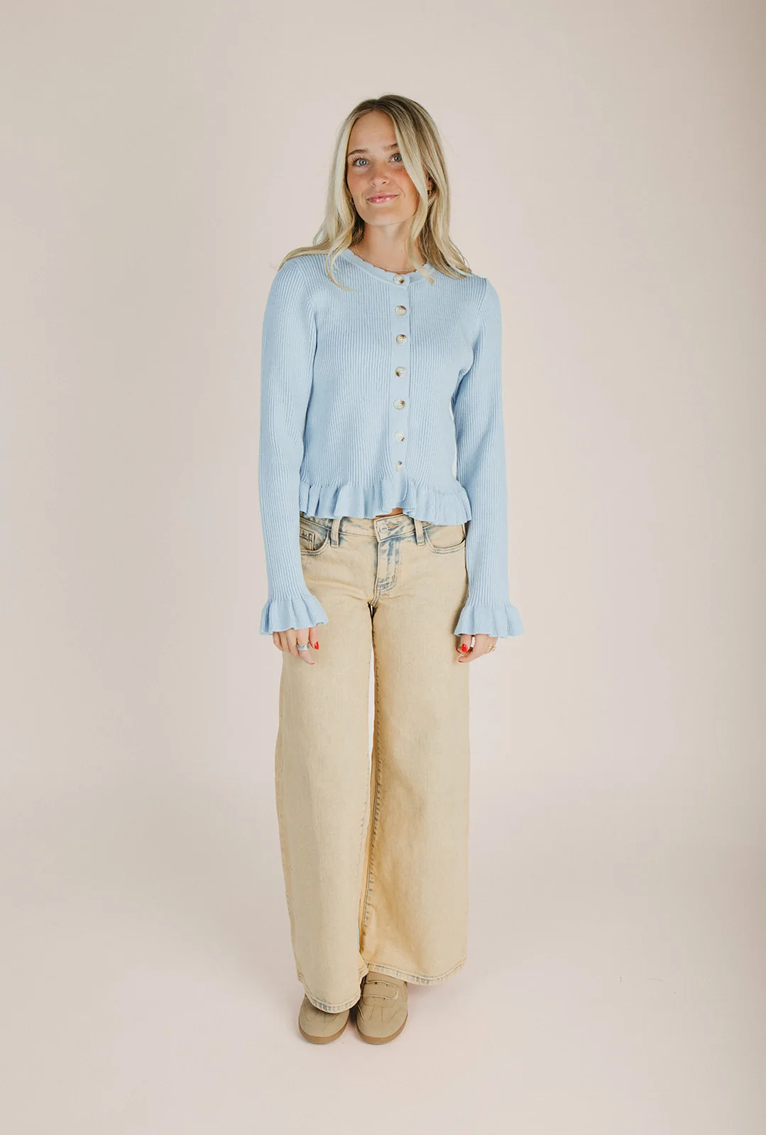 The Gittens Scalloped Hem Cardigan in Pastel Blue - Image 3