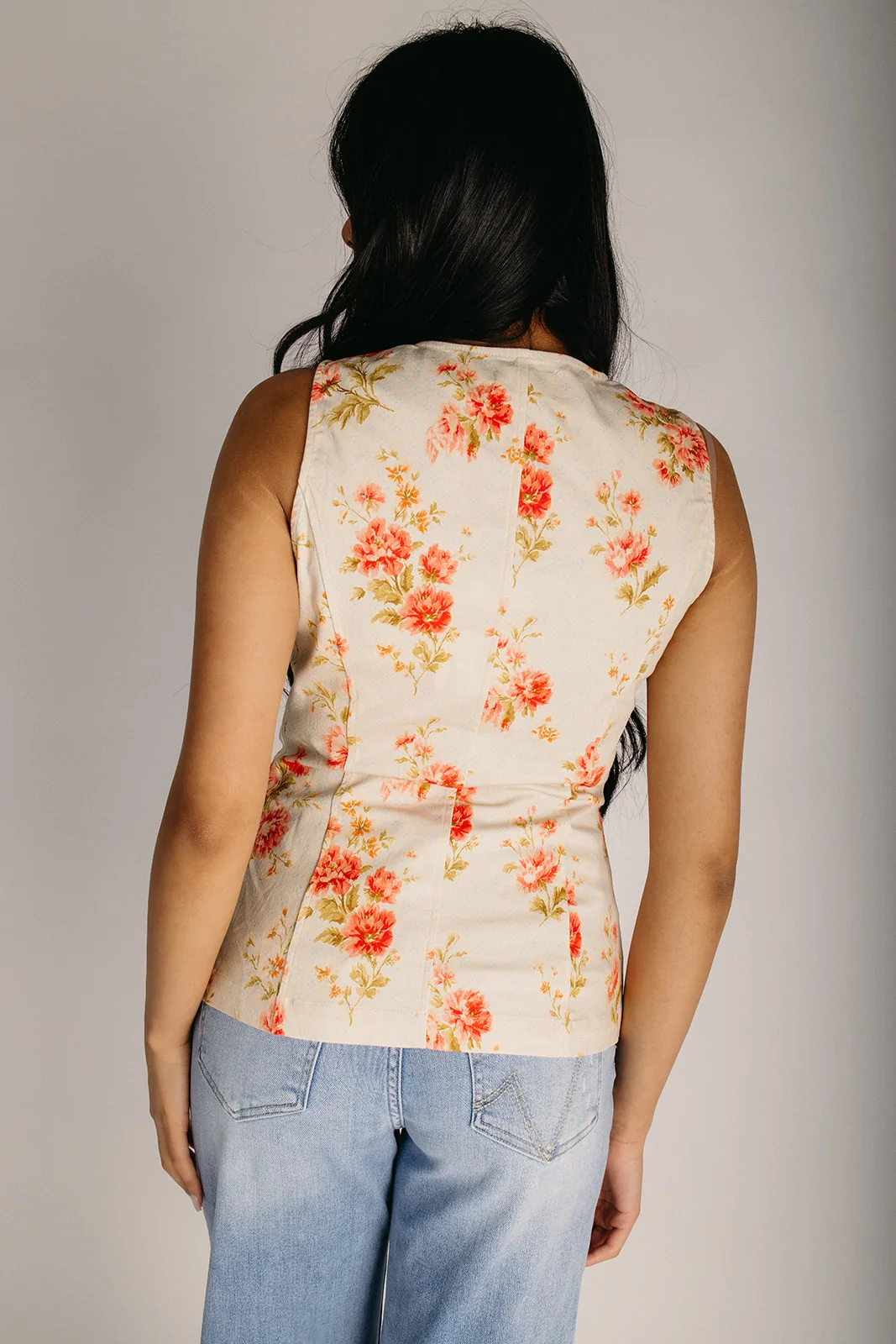 The Hereford Floral Button-Up Vest in Ivory Multi - Image 2