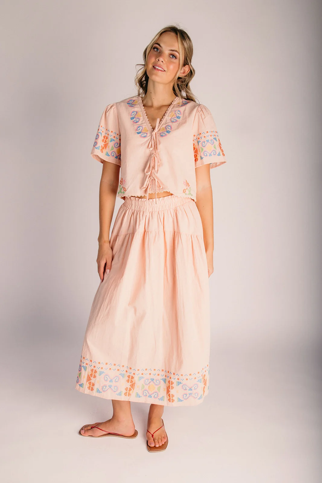 The Hockley Cross-Stitch Embroidered Set in Peach Pink
