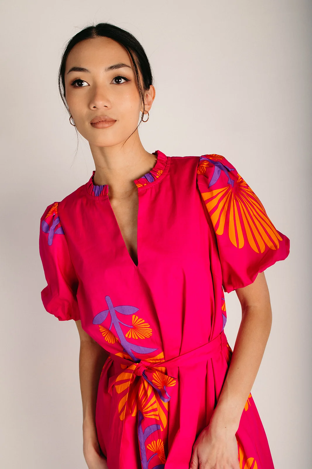 The Krane Puff Sleeve Midi Dress in Fuchsia + Orange - Image 4