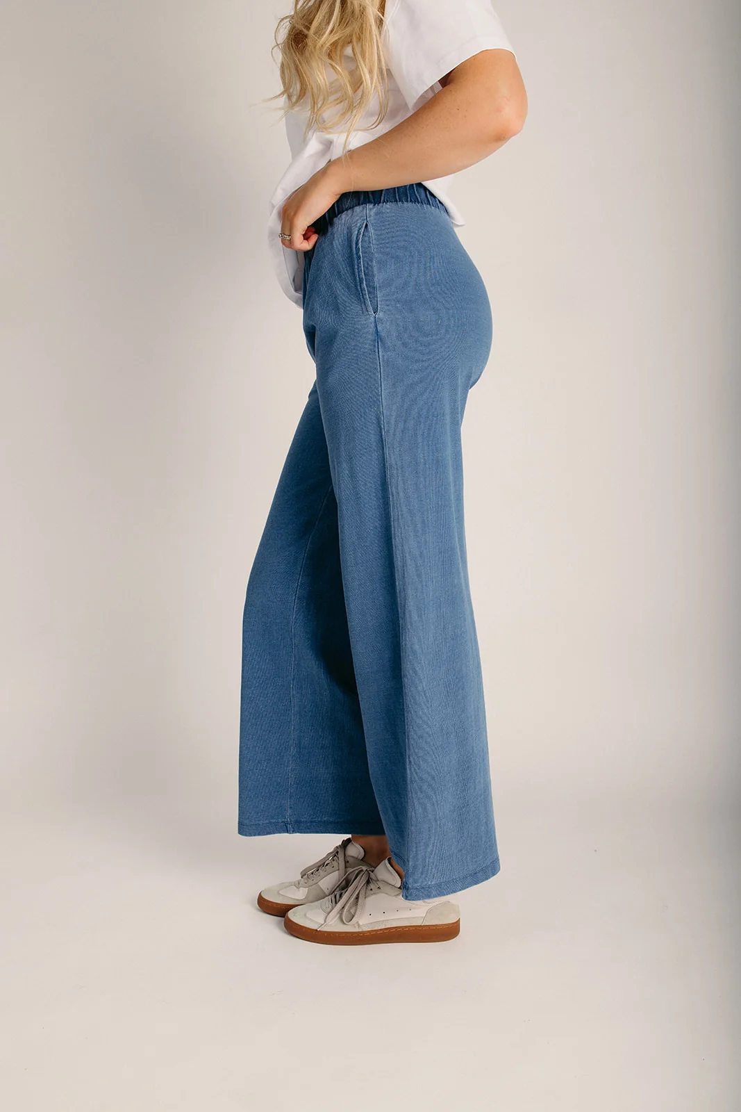 The Maurice Wide Leg Lounge Pant in Dark Denim - Image 4