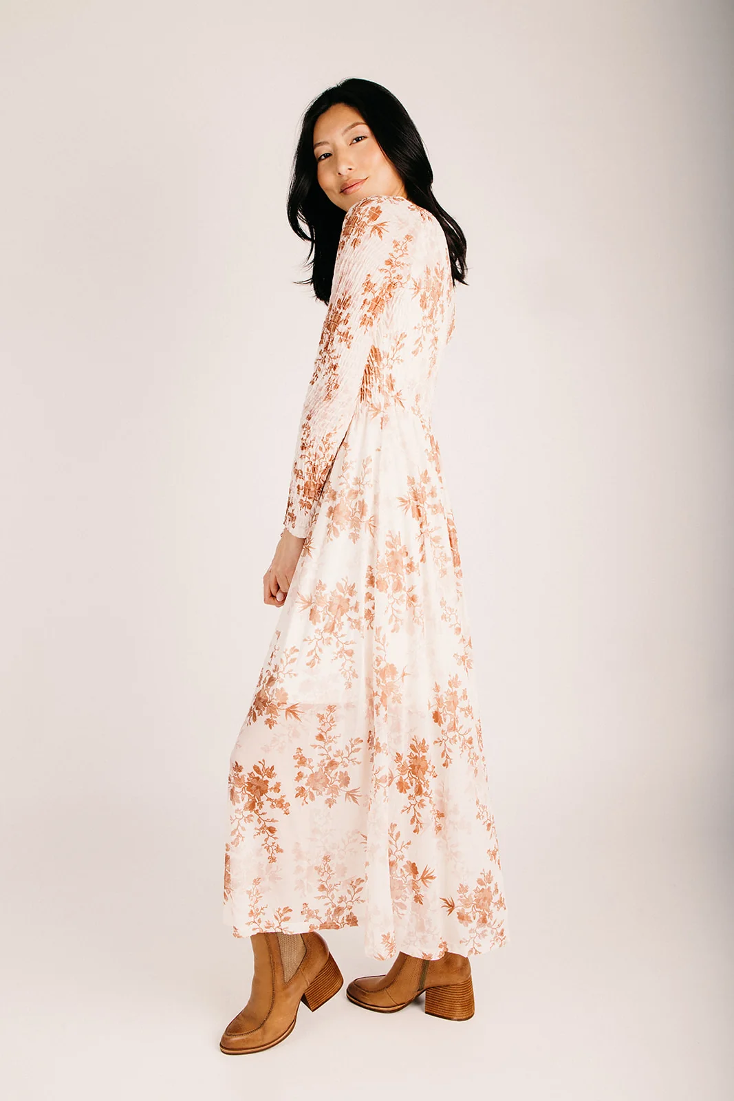 The Moira Floral Maxi Dress in Cream - Image 3