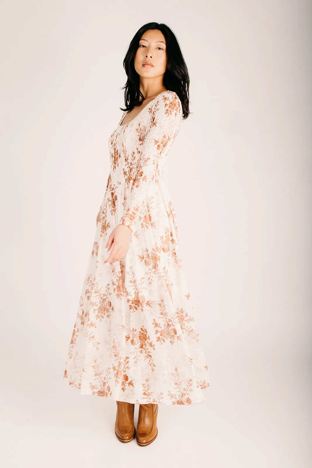 The Moira Floral Maxi Dress in Cream - Image 5