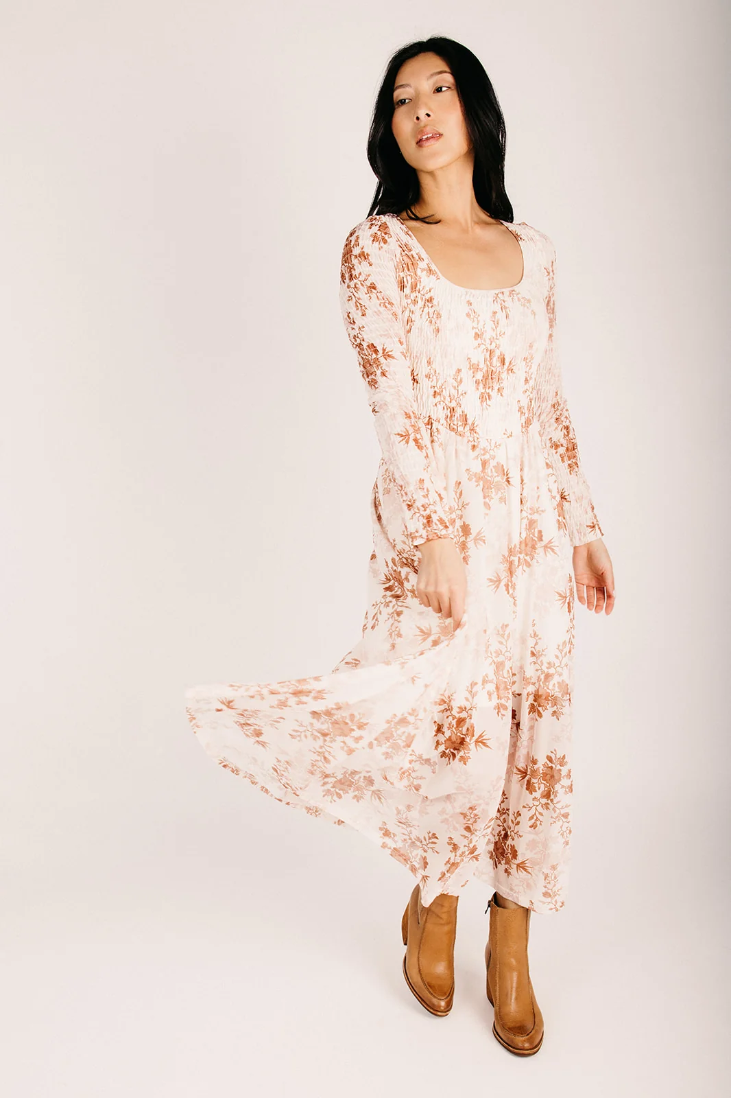 The Moira Floral Maxi Dress in Cream - Image 6