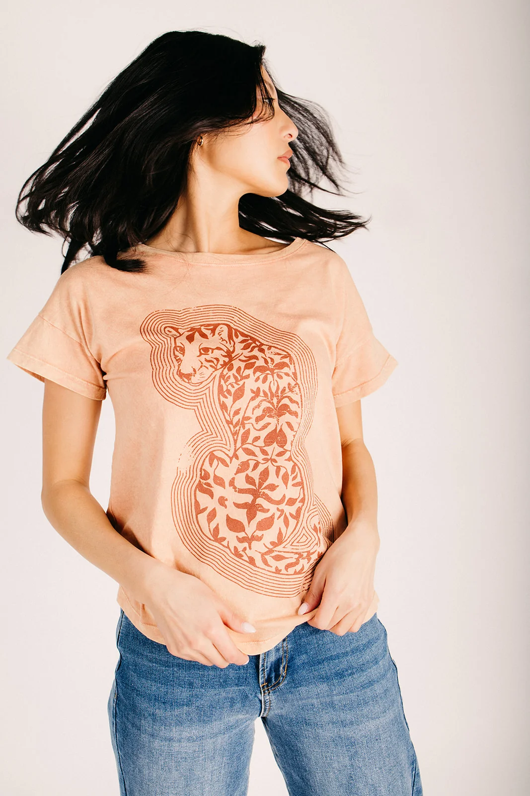 The Nessa Tiger Graphic Tee in Rose