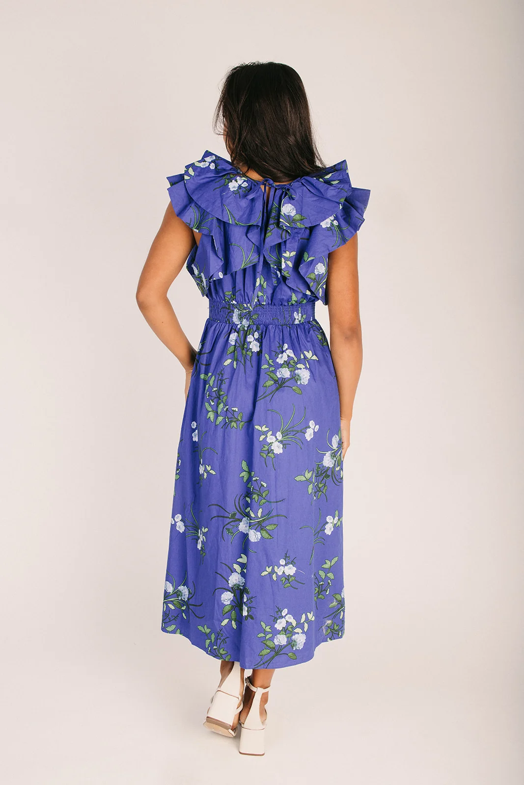 The Sendra Tie Back Midi Dress in Navy Blue + Green - Image 4