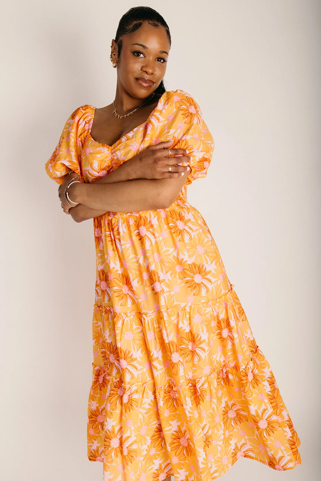 The Skoro Puff Sleeve Midi Dress in Pink Floral