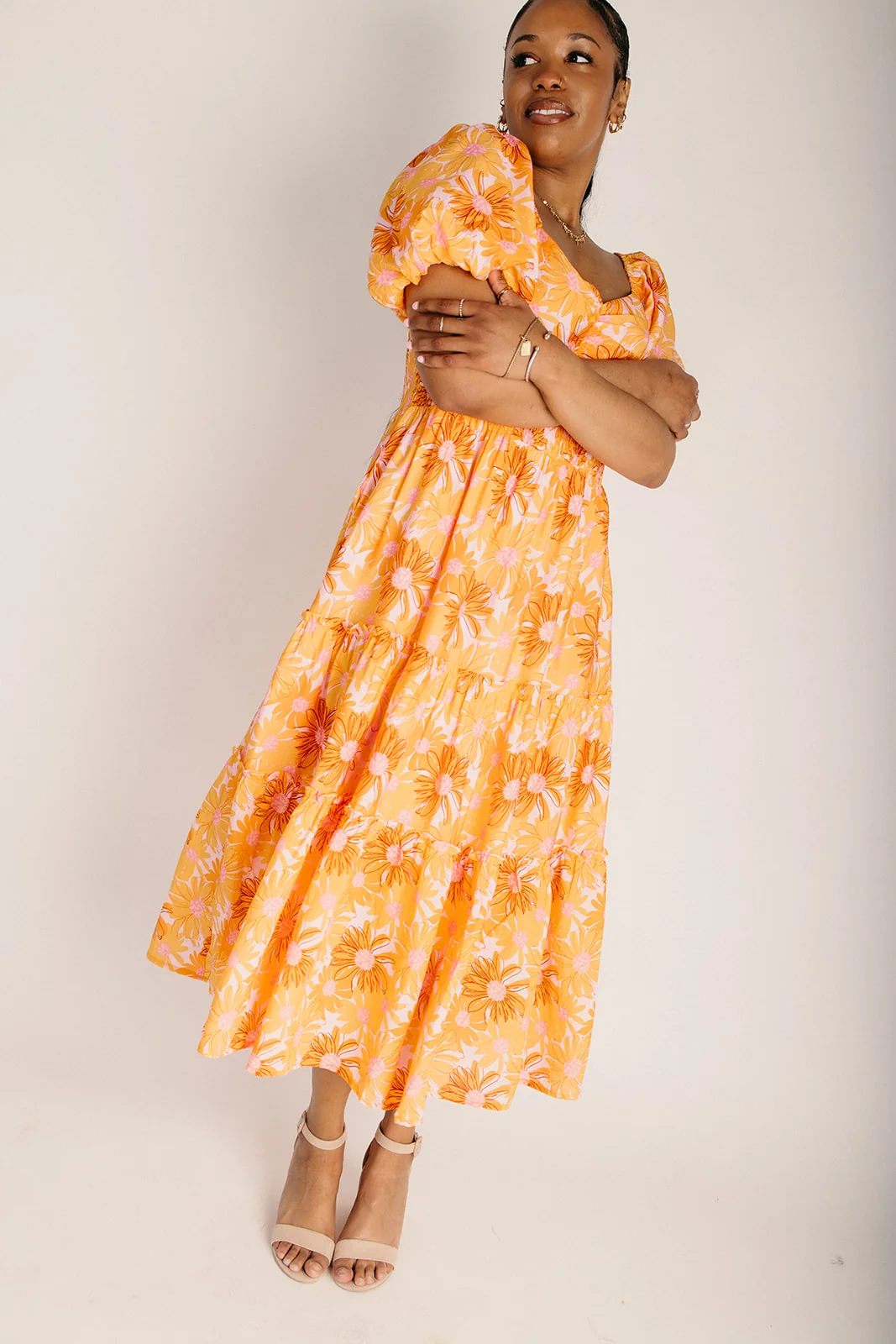 The Skoro Puff Sleeve Midi Dress in Pink Floral - Image 2