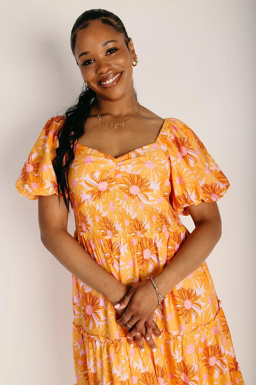 The Skoro Puff Sleeve Midi Dress in Pink Floral - Image 5