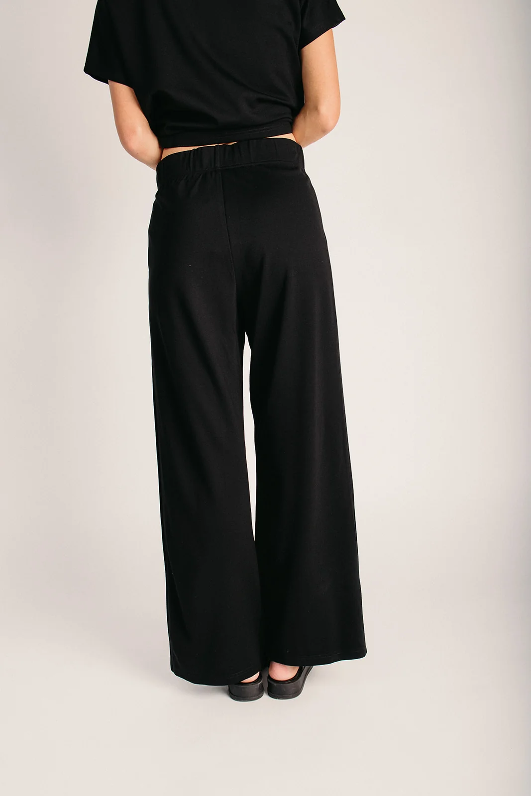 The Stanfield Wide Leg Knit Pant in Black - Image 2