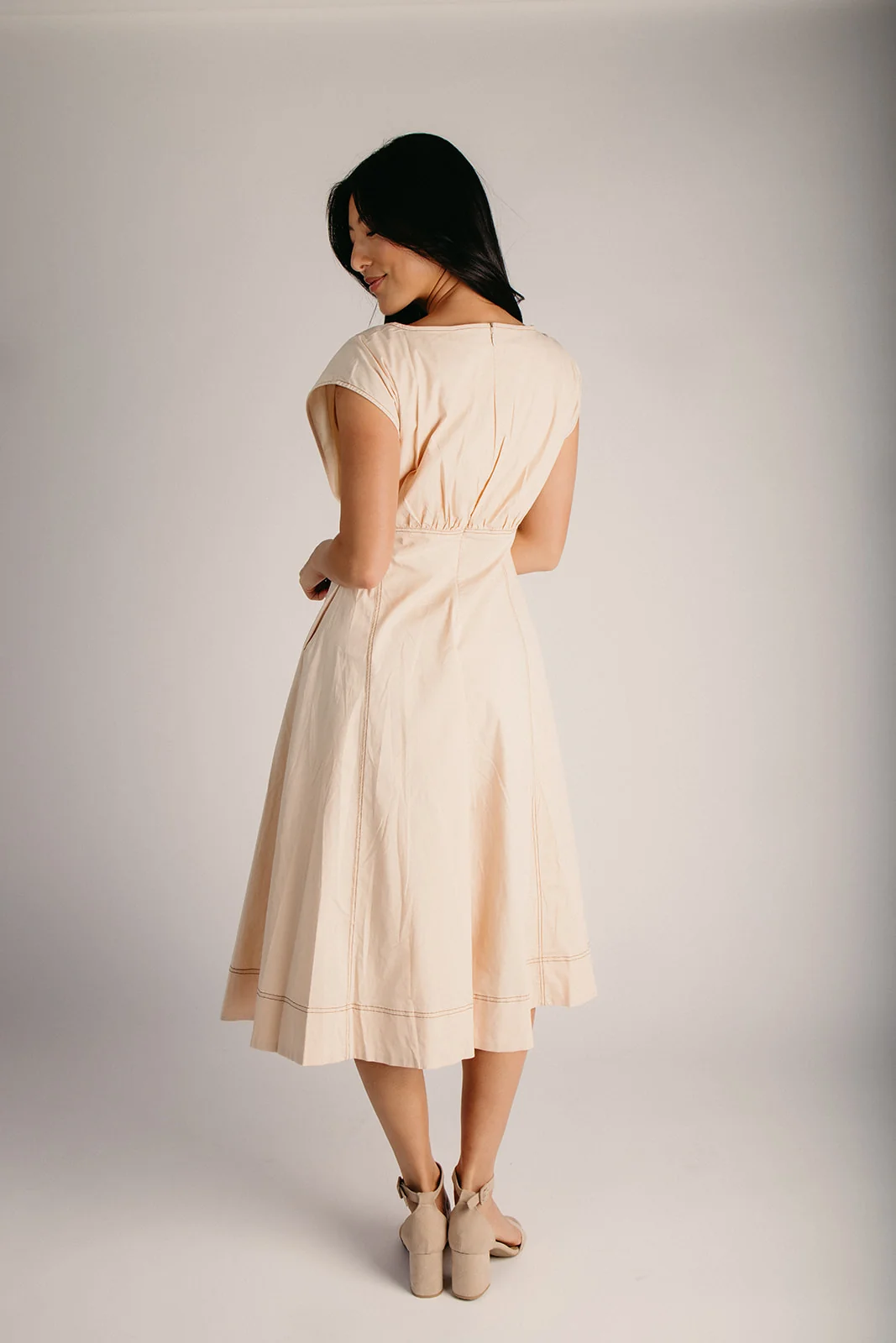 The Rani Stitch Detail Midi Dress in Cream - Image 5
