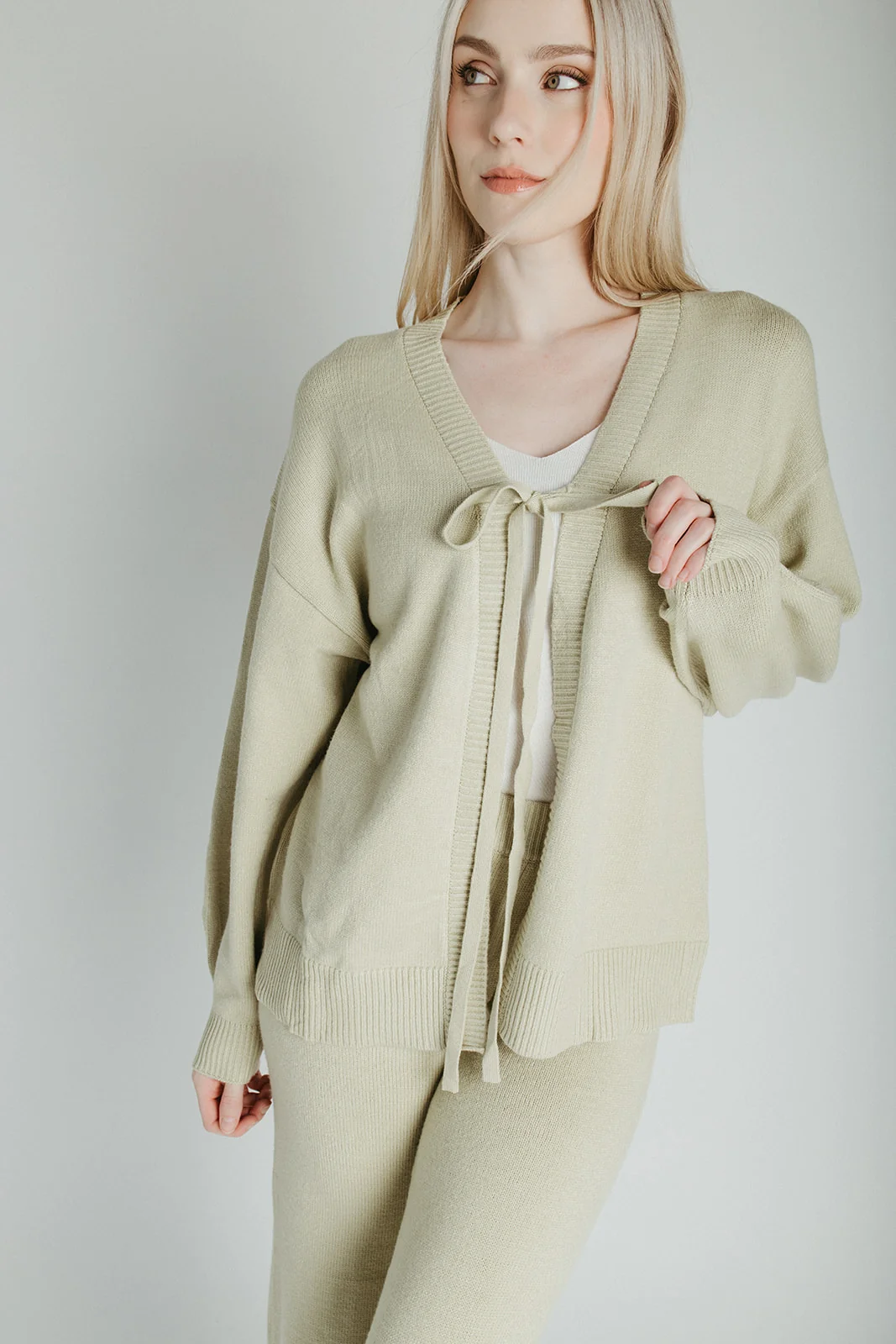 The Timo Knit Cardigan Set in Sage - Image 4