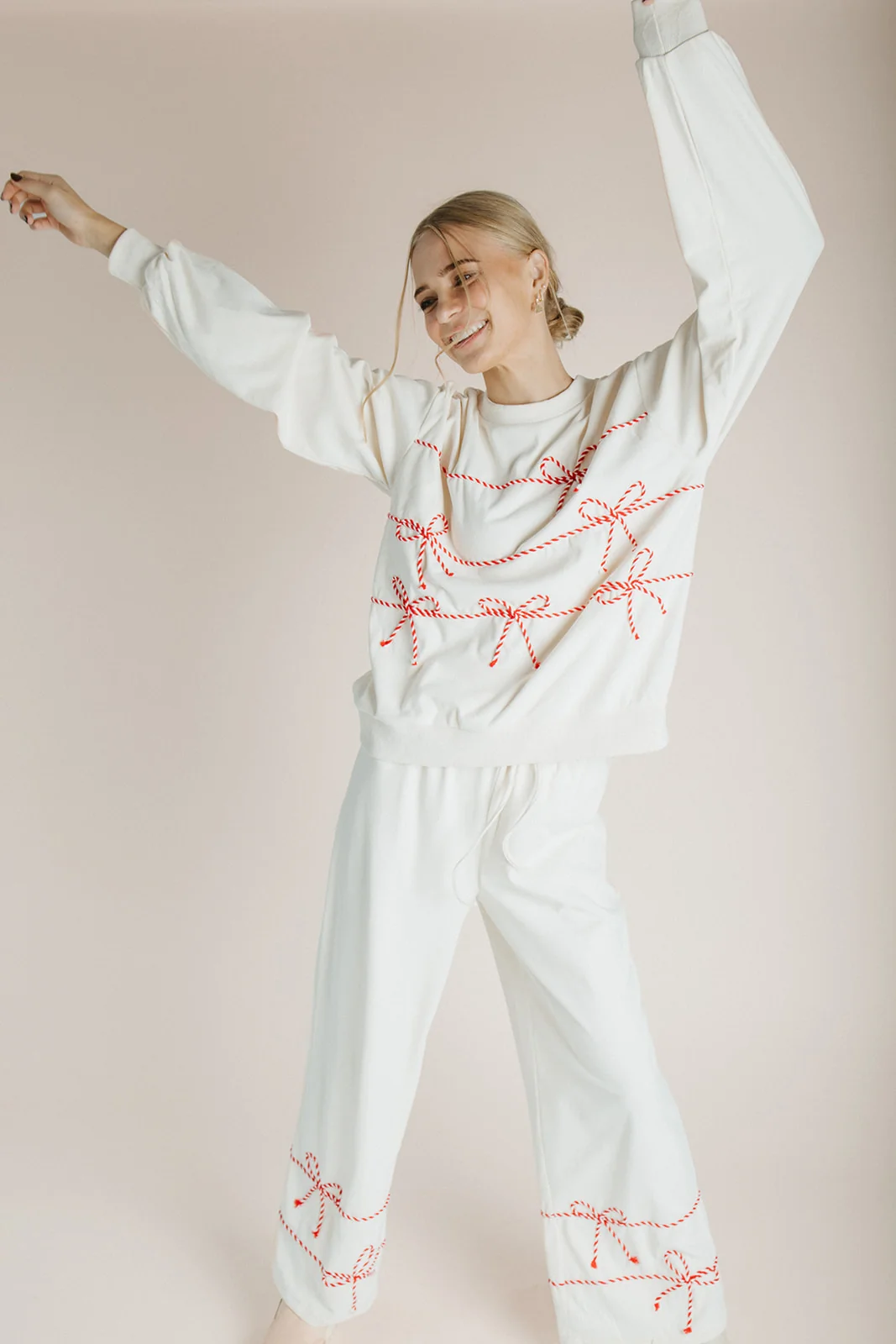 The Torgerson Relaxed Straight Leg Pant in Cream - Image 6