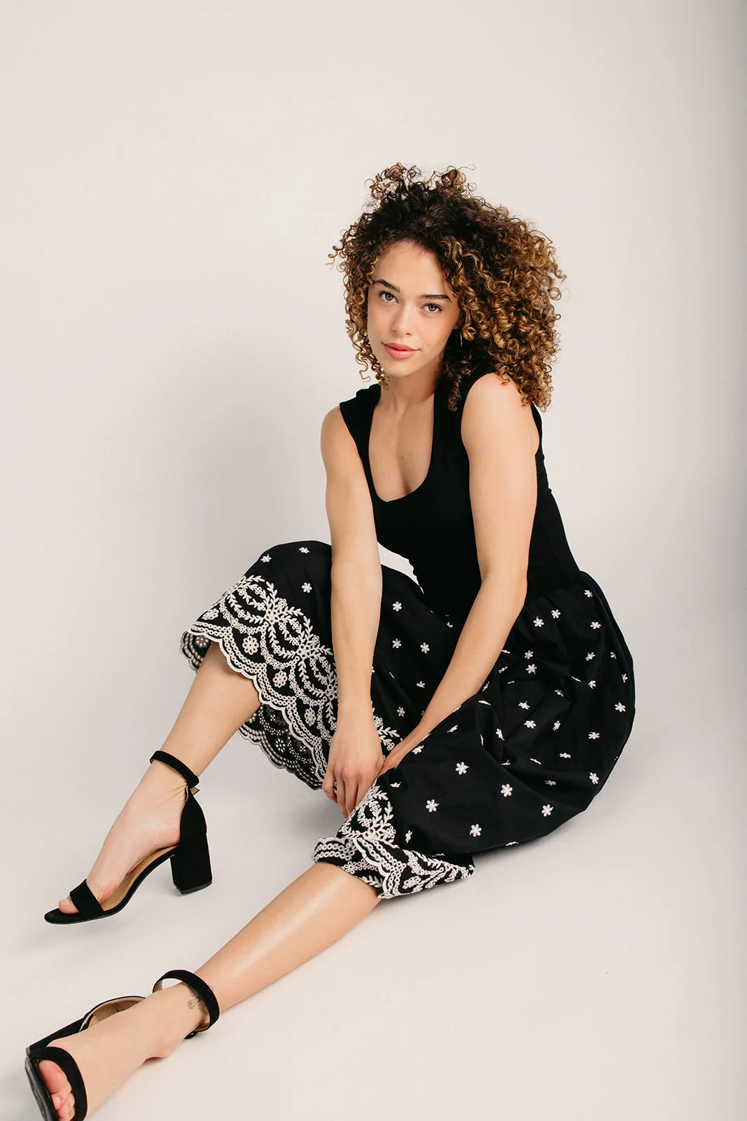 The Wiggins Scoop Neck Embroidered Dress in Black - Image 5